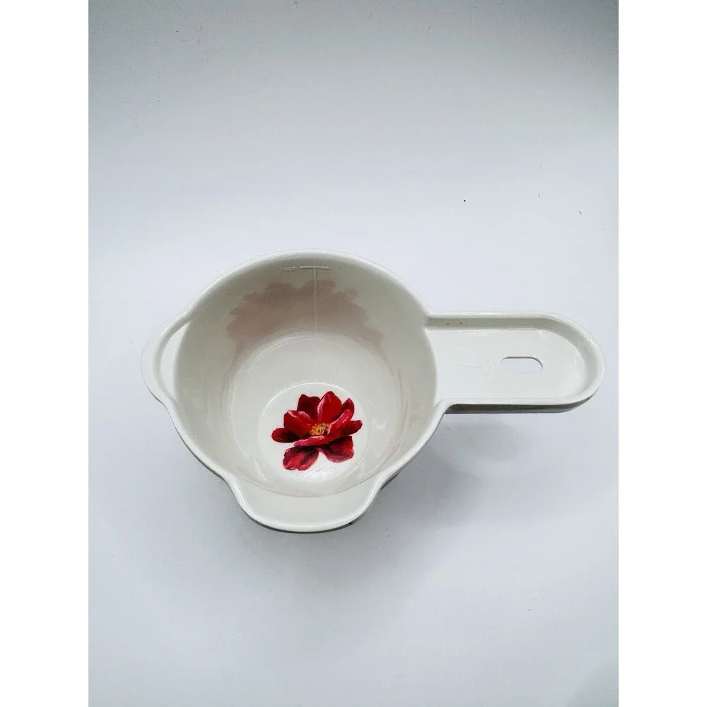 Vintage Floral Plastic Measuring Cups Set of 4 Nesting 1/3 1/4 1/2  1 Cup Retro